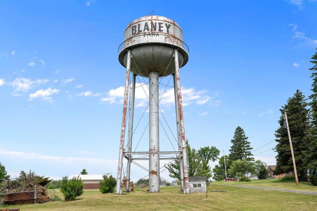 Centrally Located - Historic Blaney Park- Michigan Germfask Eksteriør billede